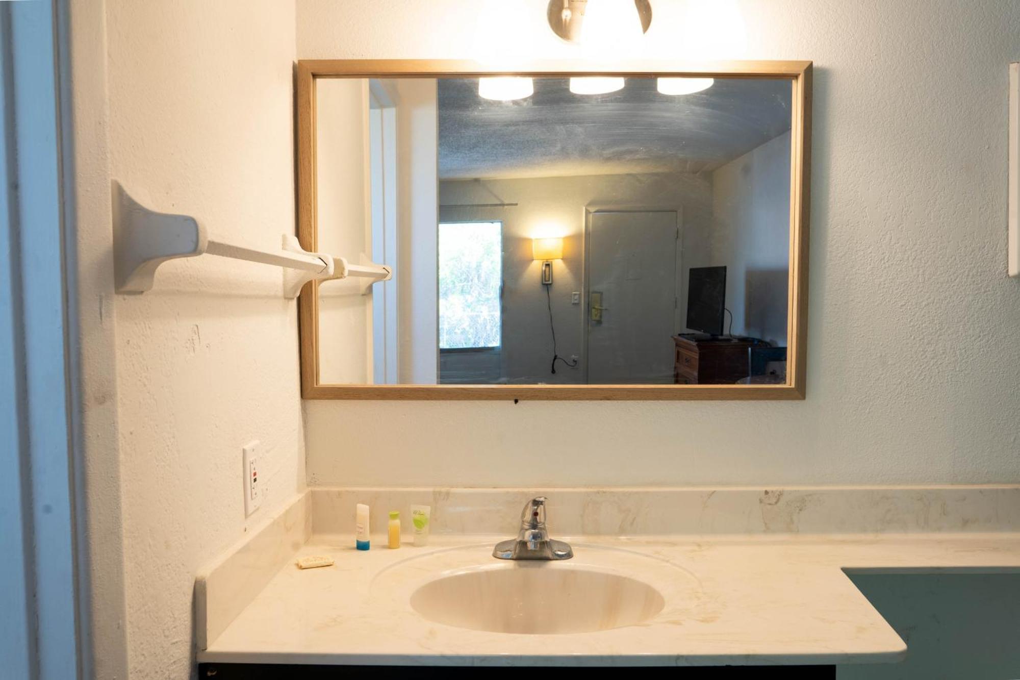 Oyo Hotel Ocala, Fl I-75 Екстер'єр фото